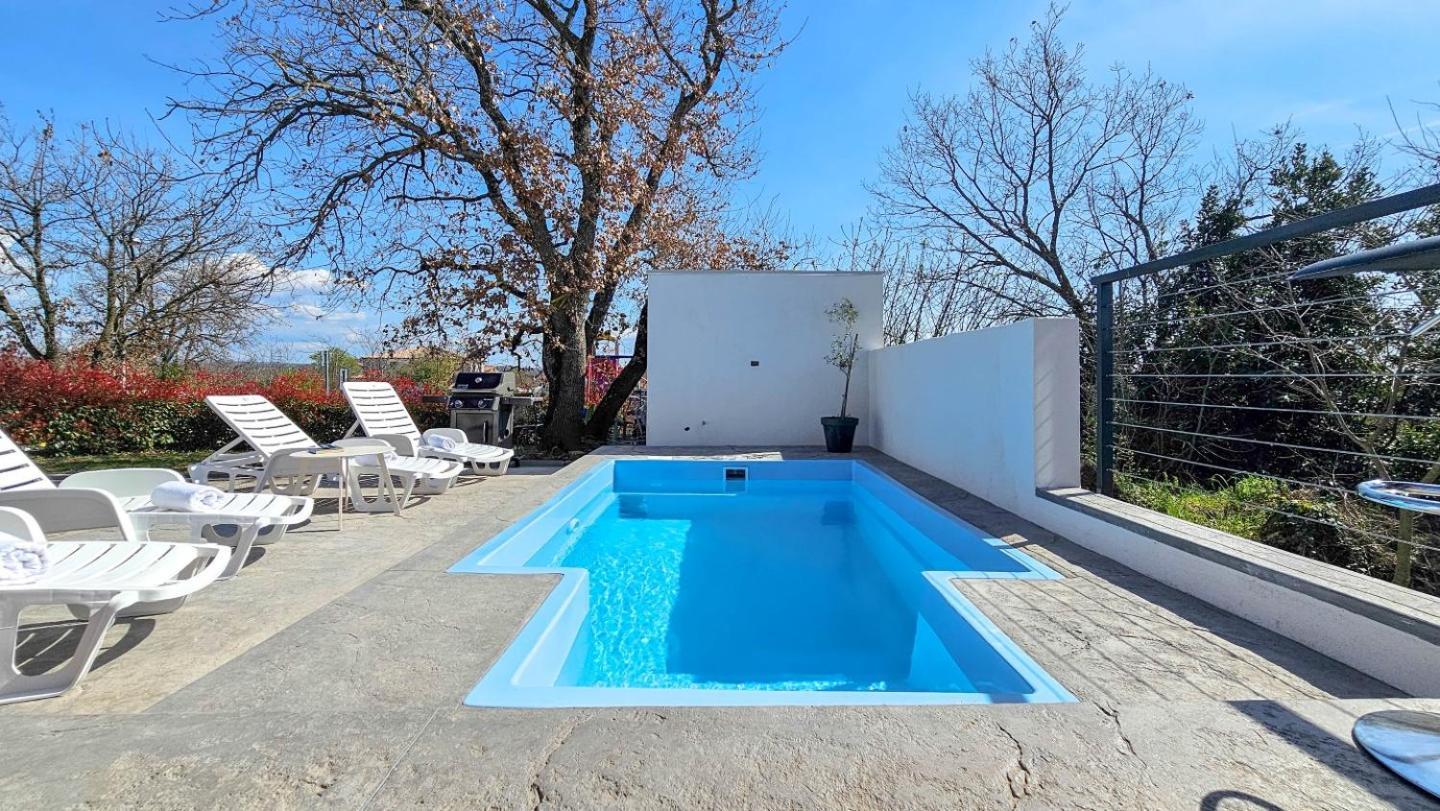 Villa Casa Lutoma Kmeti Esterno foto