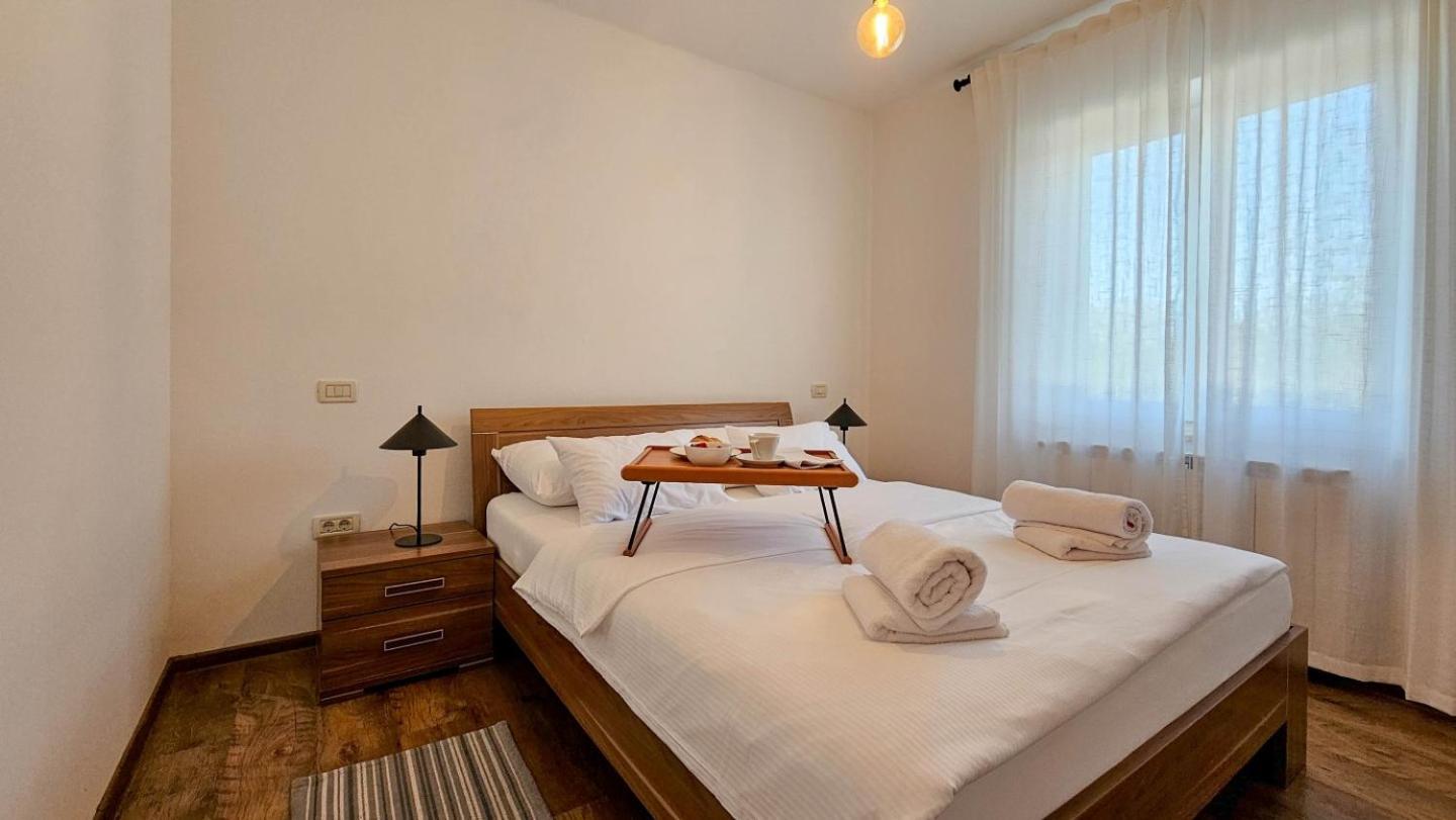 Villa Casa Lutoma Kmeti Esterno foto